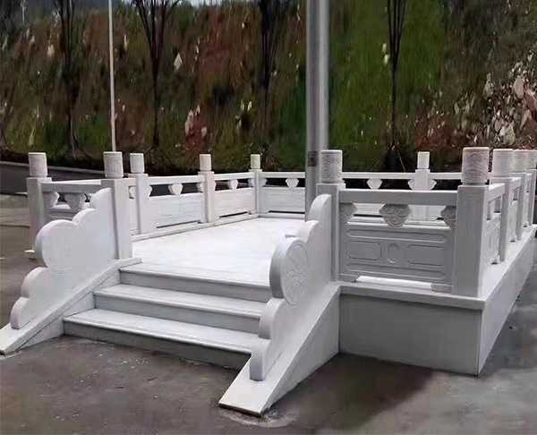 學(xué)校廣場景觀石雕漢白玉升旗臺(tái)